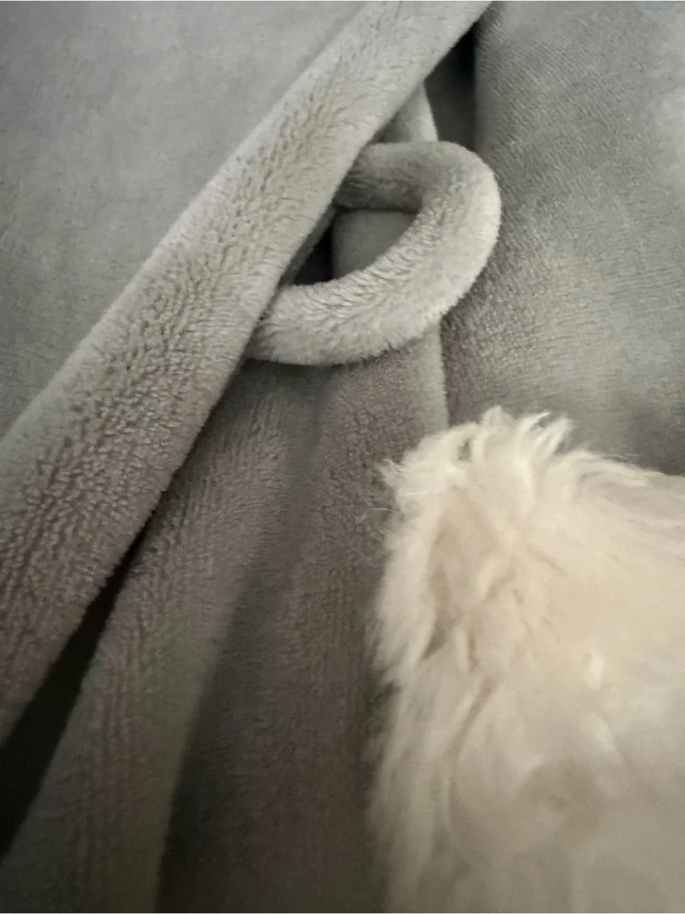 Pottery Barn Teen Hooded Gray Robe with Cream Sherpa Trim